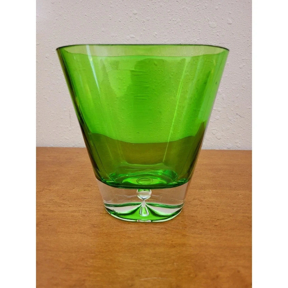 Controlled Bubble Emerald Green Oval‎ Glass Vase - Better Homes & Gardens FTD